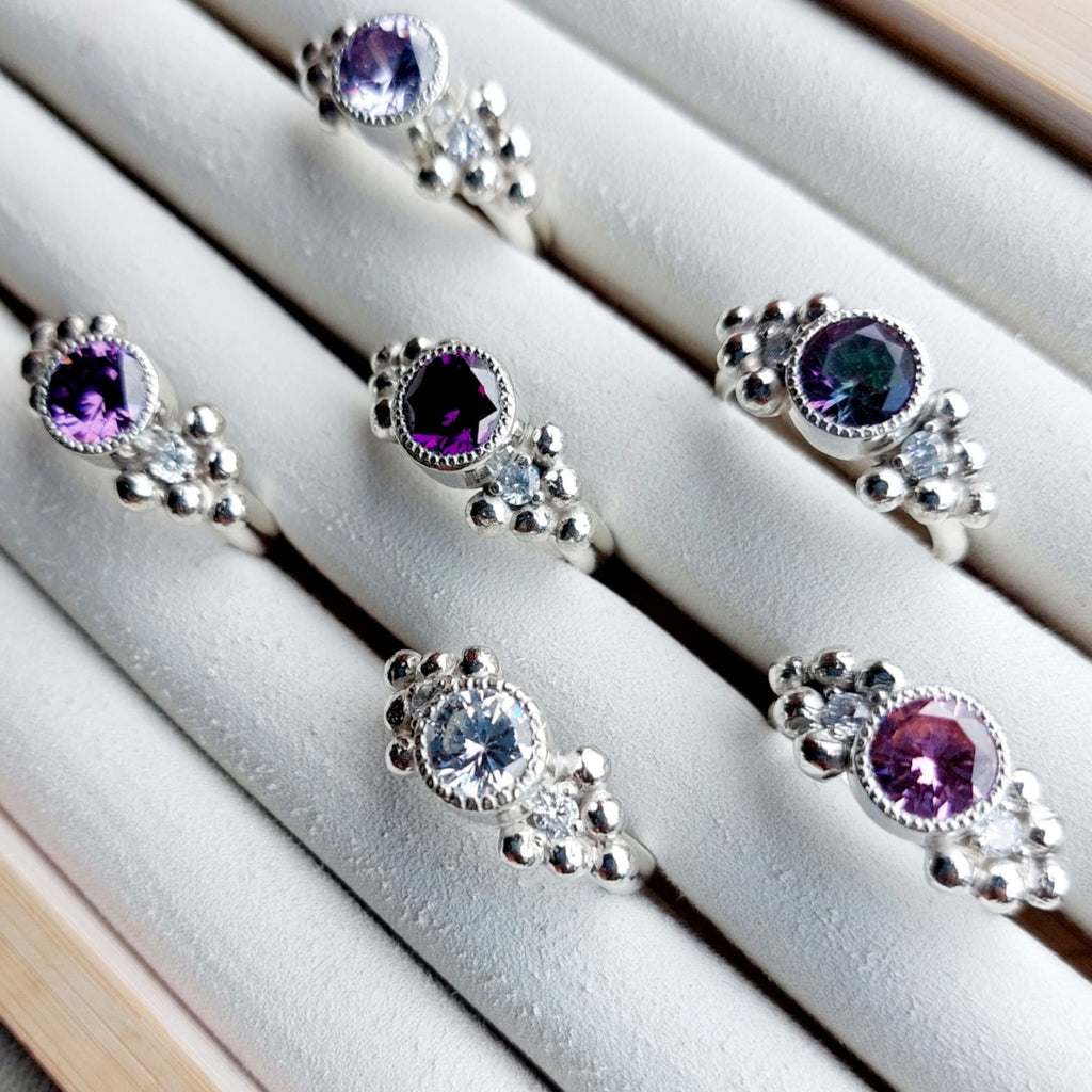 Anillo Glam · Amatista y Moissanitas
