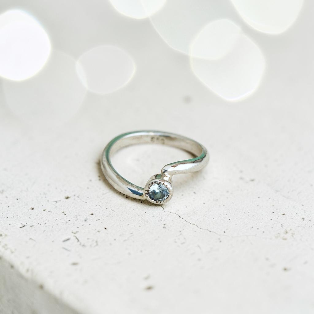 Anillo Uma con piedra - Plata 950