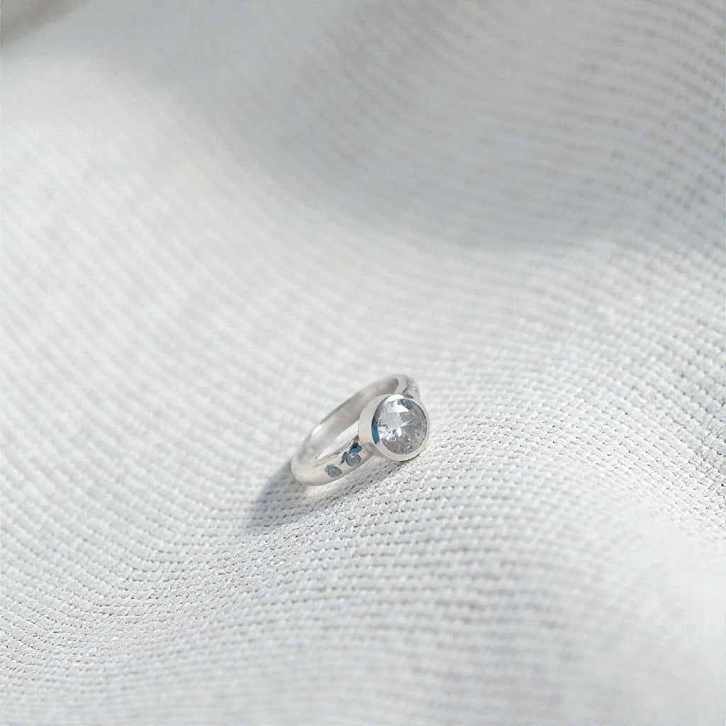Anillo Axia con Piedras