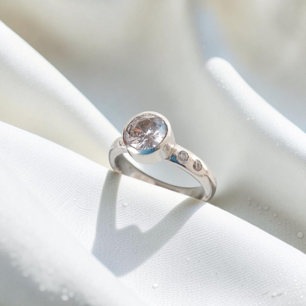 Anillo Axia con Piedras