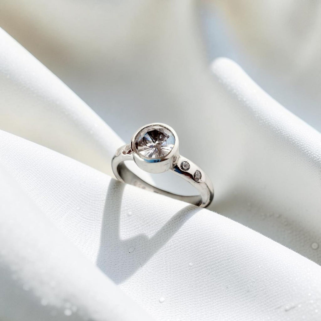 Anillo Axia con Piedras
