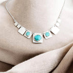 Collar étnico de plata con turquesas
