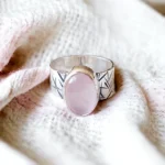 Anillo Rayas Cuarzo Rosa Natural - Imagen 2