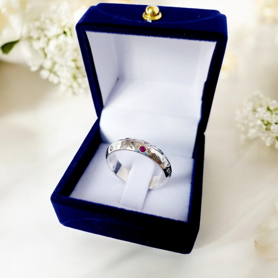 Eternal Leaf Plataia Anillo Eternal Leaf –12 piedras y hojitas talladas - Imagen 1