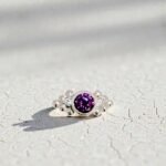 Anillo Glam de plata 950 con amatista y moissanitas