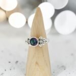 Anillo de plata 950 con topacio místico y dos moissanitas - Plataia